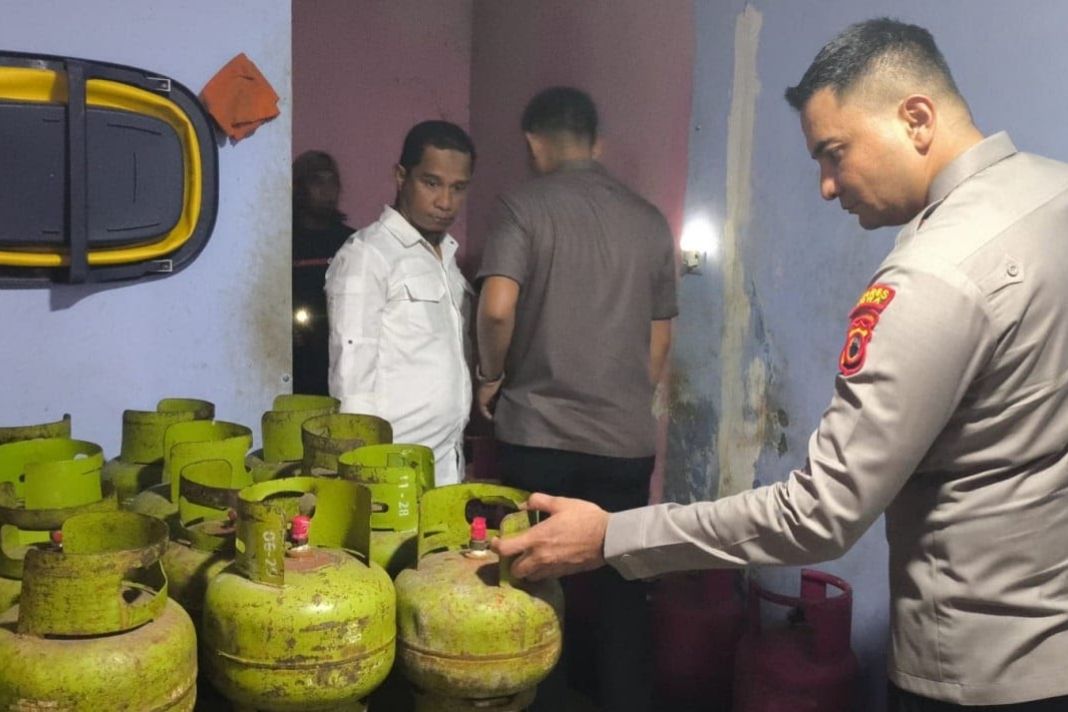 Polisi Gerebek Rumah Pengoplosan LPG Subsidi di Gowa, Ratusan Tabung Diamankan