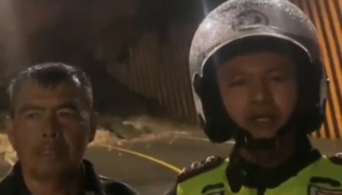Longsor di Flyover Kelok 9, Jalur Utama Riau–Sumbar Macet Total
