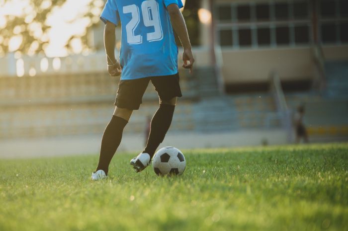 111 Caption Sepak Bola Bahasa Inggris, Singkat dan Lucu!