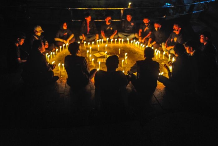 Jurnalis Gelar Aksi 1.000 Lilin, Protes Matinya Kebebasan Pers di Jambi