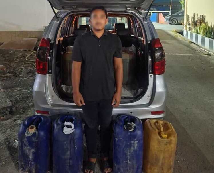 Polres Aceh Barat Bongkar Modus Mobil Modif Isi BBM Subsidi