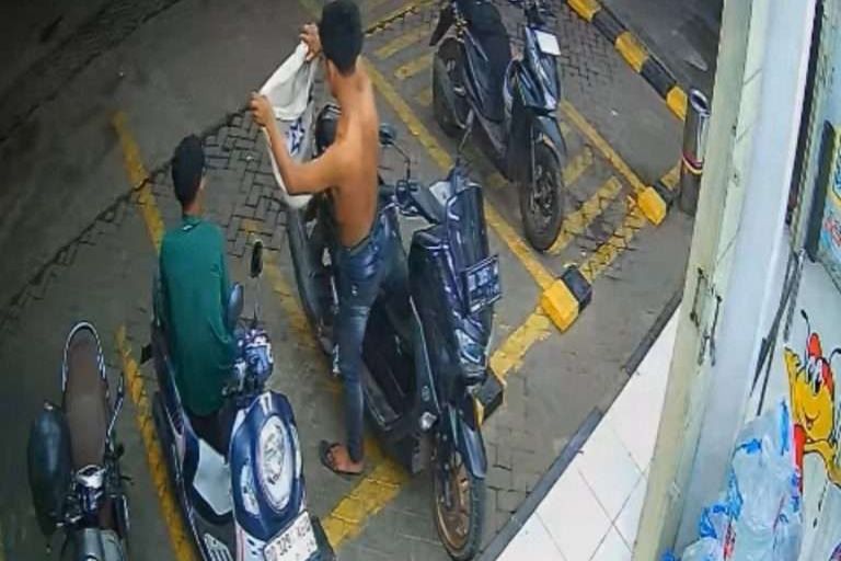 Dua Remaja di Makassar Ditangkap usai Curi Motor Karyawan Minimarket