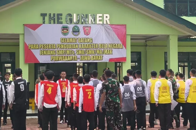 39 Siswa Purwakarta Selesai Jalani Pendidikan Karakter di Barak Militer