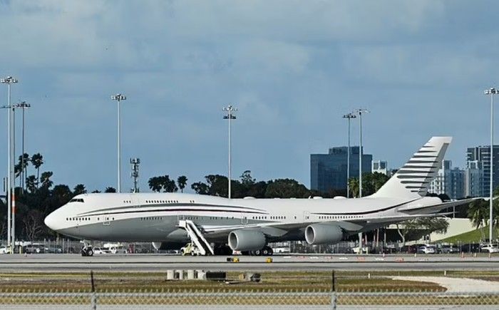 Apa Motif Qatar Berikan Hadiah Pesawat Mewah Rp6,6 Triliun kepada Donald Trump? Ini Jawaban PM Al-Thani