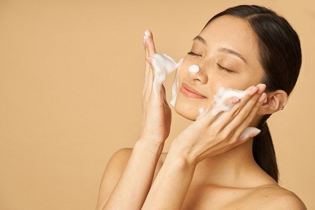 Ini Beragam Kesalahan Skincare yang Sering Dianggap Benar