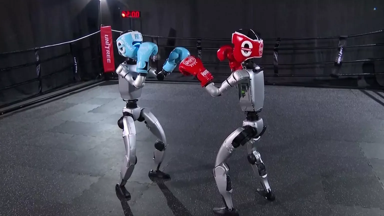 China Ukir Sejarah Lagi! Kini Gelar Tinju Robot Humanoid Pertama di Dunia