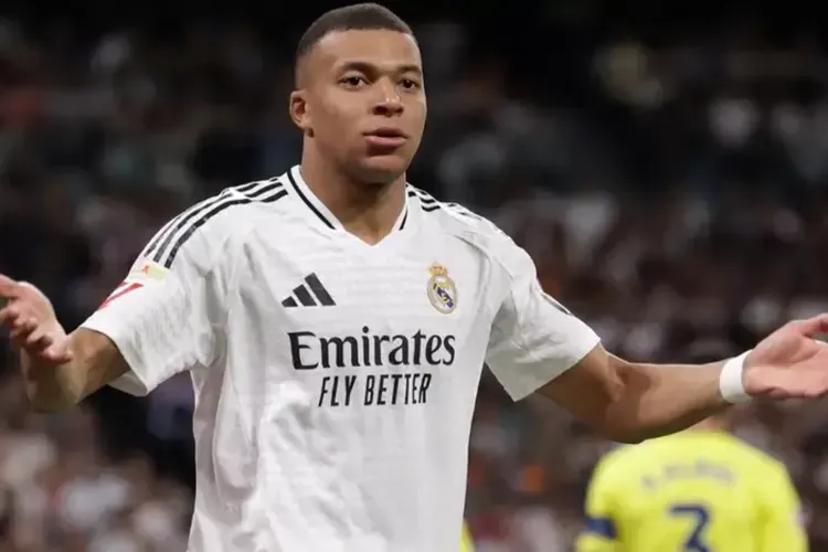 Kylian Mbappe, Raja Baru Sepatu Emas Eropa 2025!