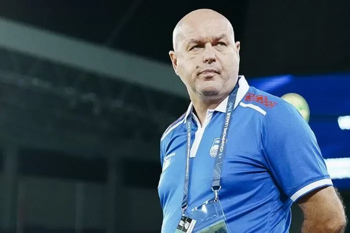 Bojan Hodak Mencetak Sejarah Bersama Persib Bandung dengan Gelar Back to Back