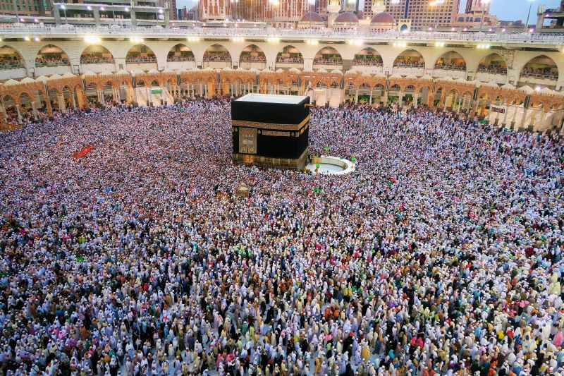 Raja Salman Undang 1.000 Warga Palestina Naik Haji Gratis