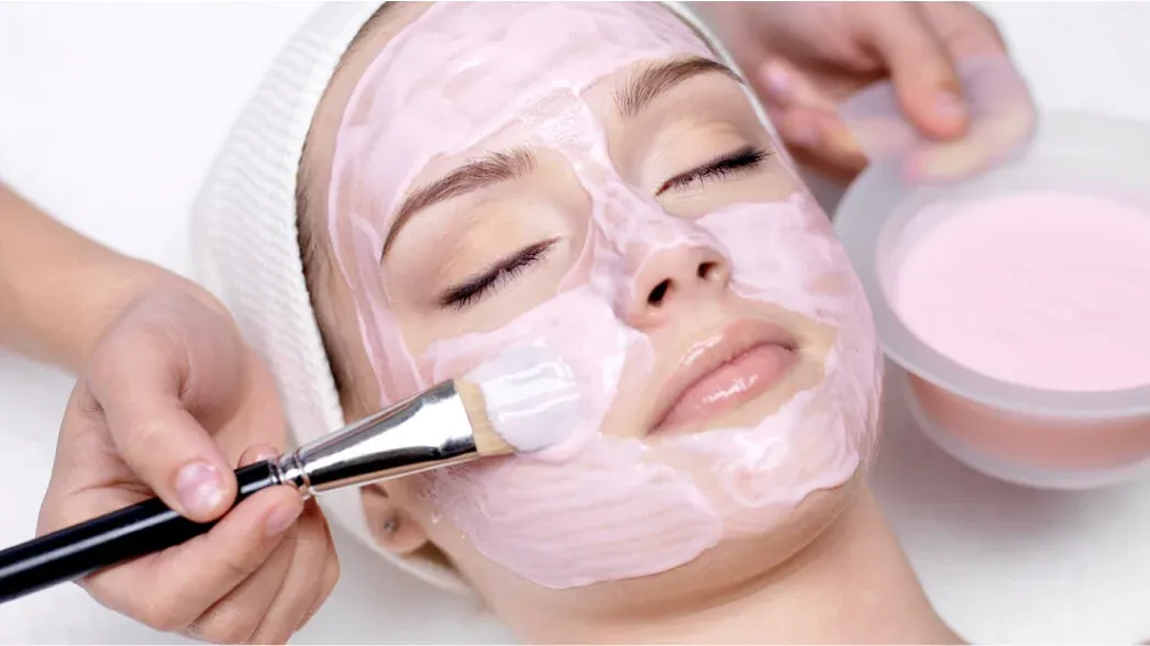 Studi Ungkap Banyak Perempuan Berisiko Kanker Gegara Gunakan Skincare