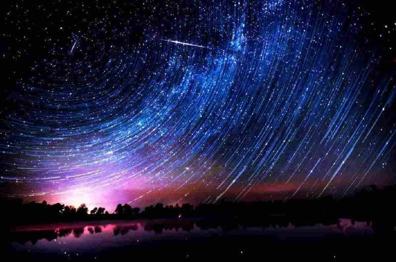 Fenomena Astronomi Mei 2025: Hujan Meteor hingga Lahania Noon