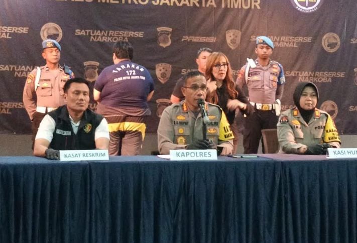 Tangan Diborgol, George Ngaku Khilaf saat Aniaya!