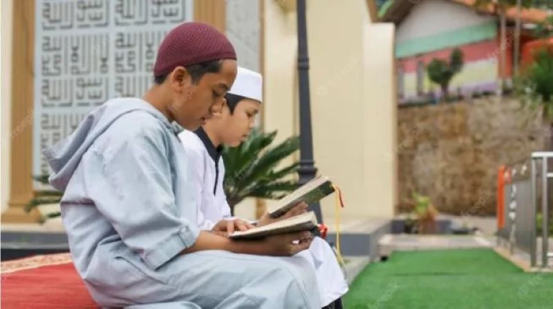 Hari Santri 2024: Semangat Santri Zaman Now, Bukan Cuma Jago Ngaji!