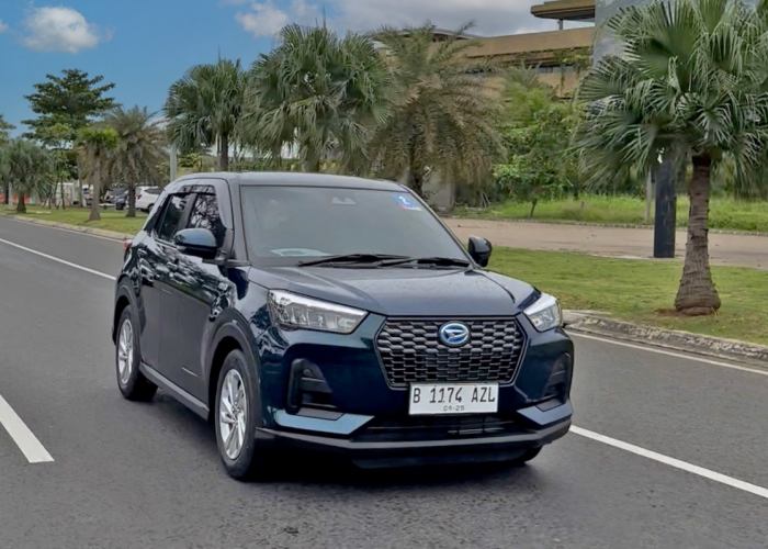 Daihatsu Rocky Hybrid Beneran Irit Bensin hingga 47,8 Km Liter?