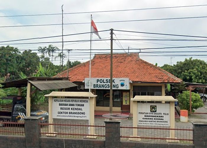 Kapolsek Brangsong Digrebek Warga, Ketahuan ‘Patroli’ di Rumah Janda