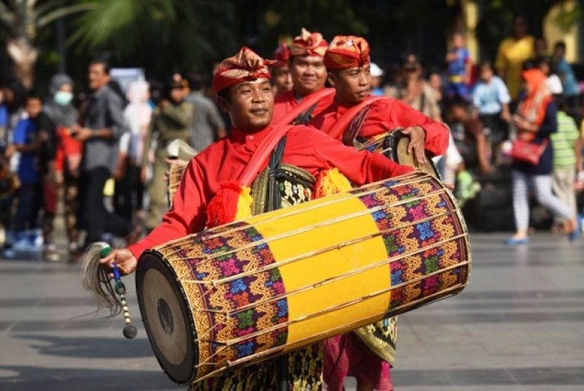 Mempelajari Alat Musik Khas NTB: Irama Ceria dari Gendang Beleq hingga Rantok