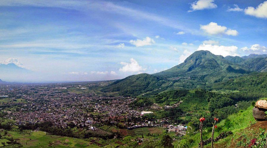 Prakiraan Cuaca Malang Raya Hari Ini: Lebih Dingin, Suhu di Batu Capai 12°C