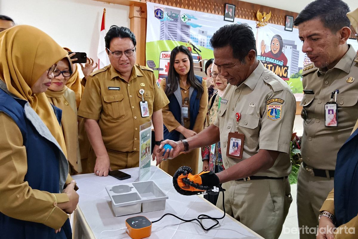“Puskesmas Makasar Luncurkan Program ‘Silat Si Pitung’ untuk Tingkatkan Layanan Lansia”