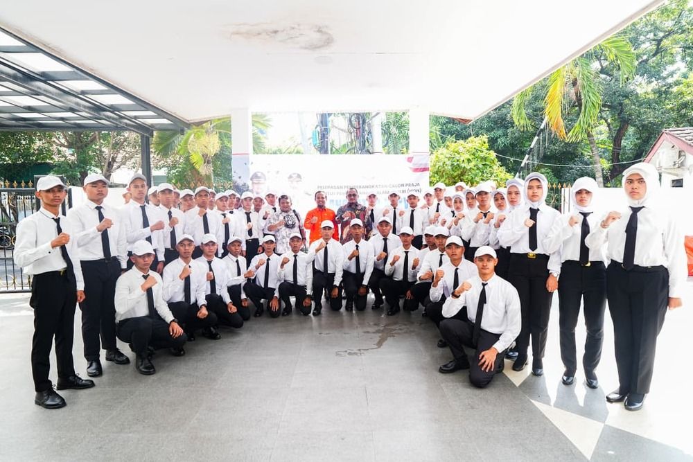 Gubernur Andi Sudirman Lepas Calon Praja IPDN XXXVI Asal Sulsel, Tekankan Integritas dan Kejujuran