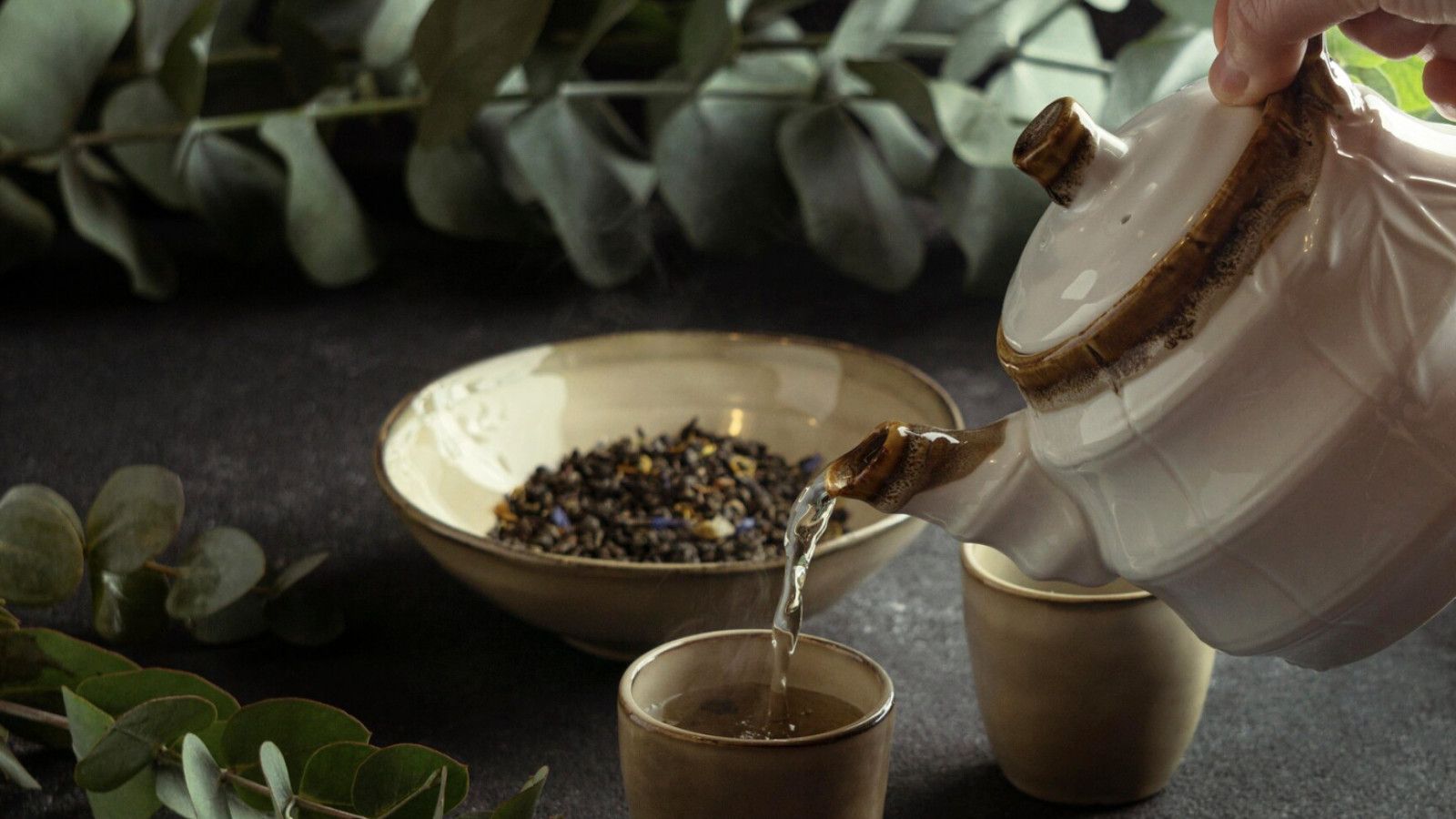 Budaya Minum Teh: Dari Matcha Hingga Afternoon Tea