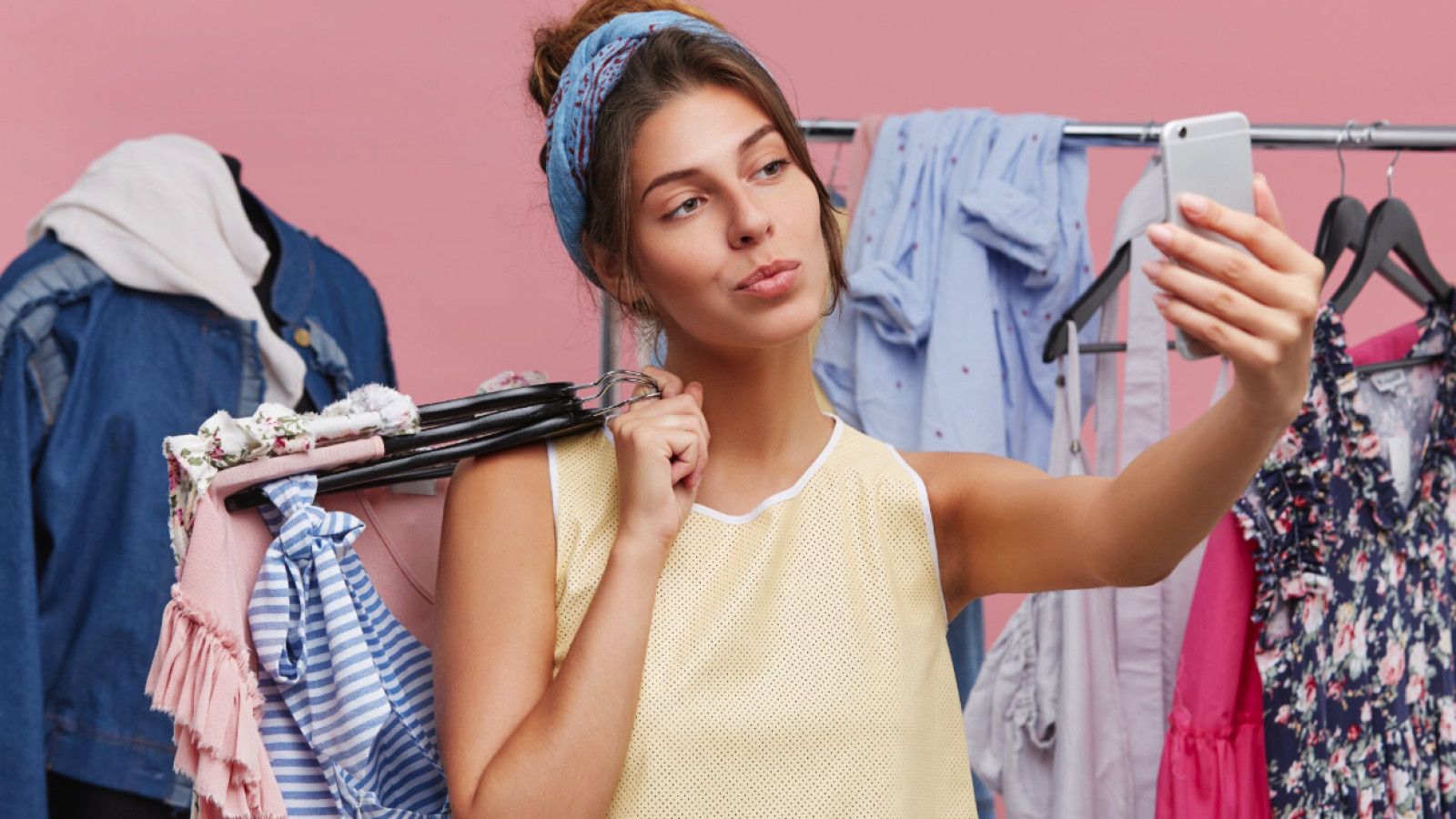 Dampak TikTok pada Dunia Fashion: Tren dan Kreativitas Baru