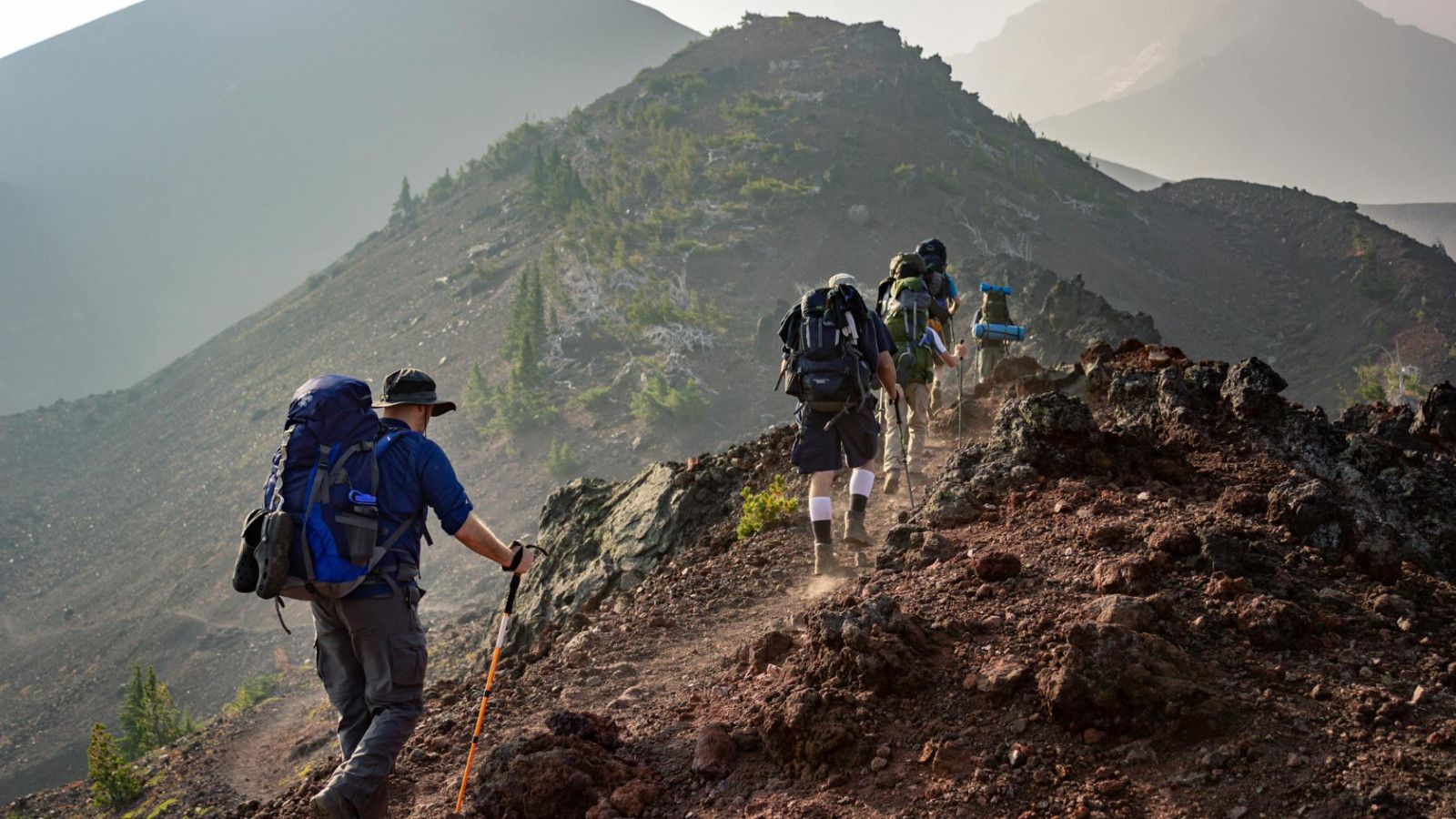 Manfaat Mendalam Hiking untuk Kesehatan Fisik dan Mental