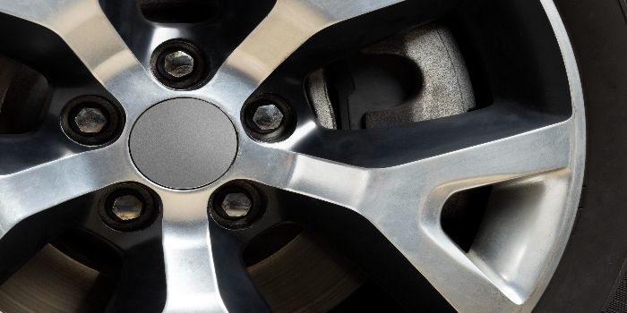 Waspada! Maling Velg Kendaraan Pribadi Mulai Kembali Marak di Sulut