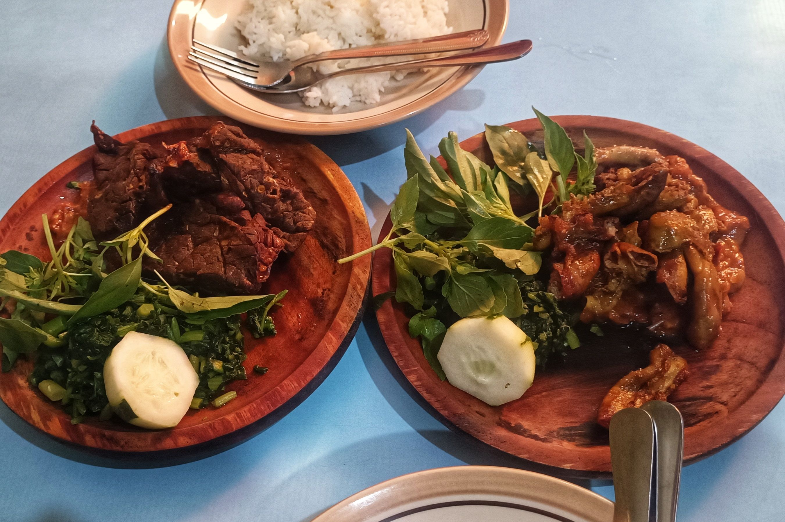 Sego Sambel Madangkara, Legenda Kuliner Malang yang Bikin Lidah Tak Bisa Lupa