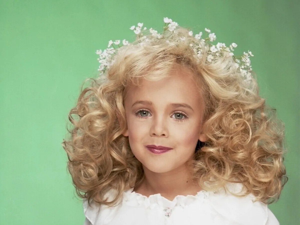 Misteri Pembunuhan JonBenét Ramsey yang Membingungkan Dunia