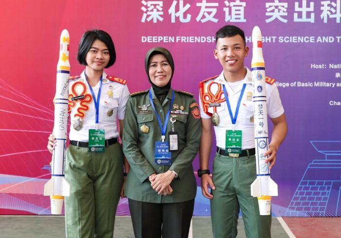 Keren! 2 Mahasiswa Unhan RI Wakili Indonesia di Forum Militer Dunia