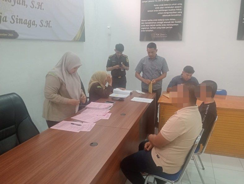 Dua Pemuda Aceh Barat Terjerat Kasus Sabu, Resmi Diserahkan ke Kejaksaan