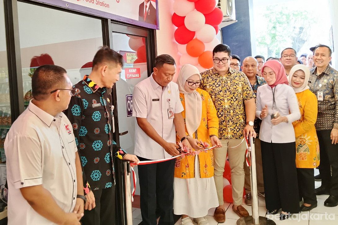 Munjirin Resmikan Koperasi Kelurahan Merah Putih Cipinang