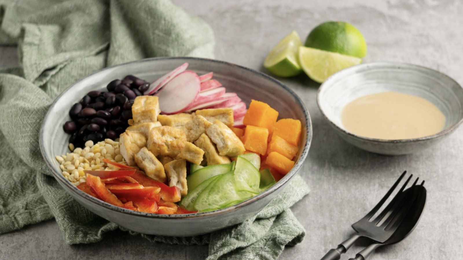 Tren Makanan Sehat di Indonesia: Salad dan Smoothie Bowl