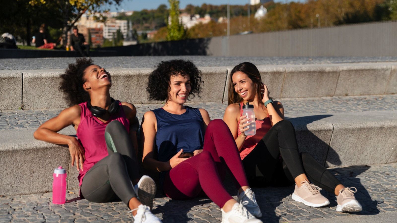 Tren Fashion Sporty Casual: Kenyamanan dan Gaya dalam Satu Paket