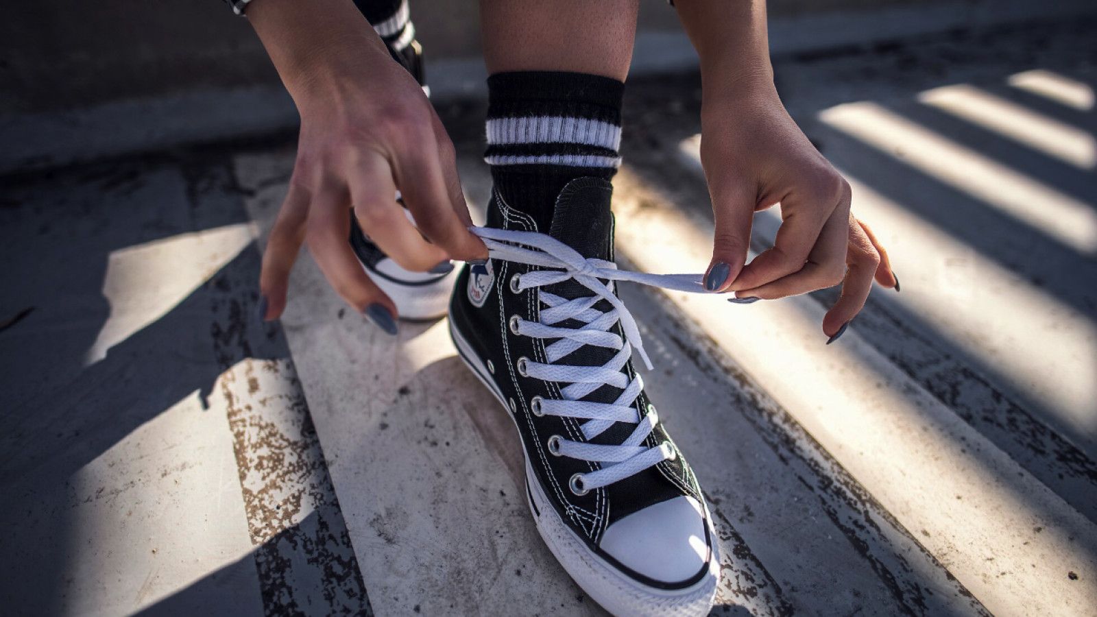 Tren Sneakers 2025: Inovasi dan Ekspresi Diri