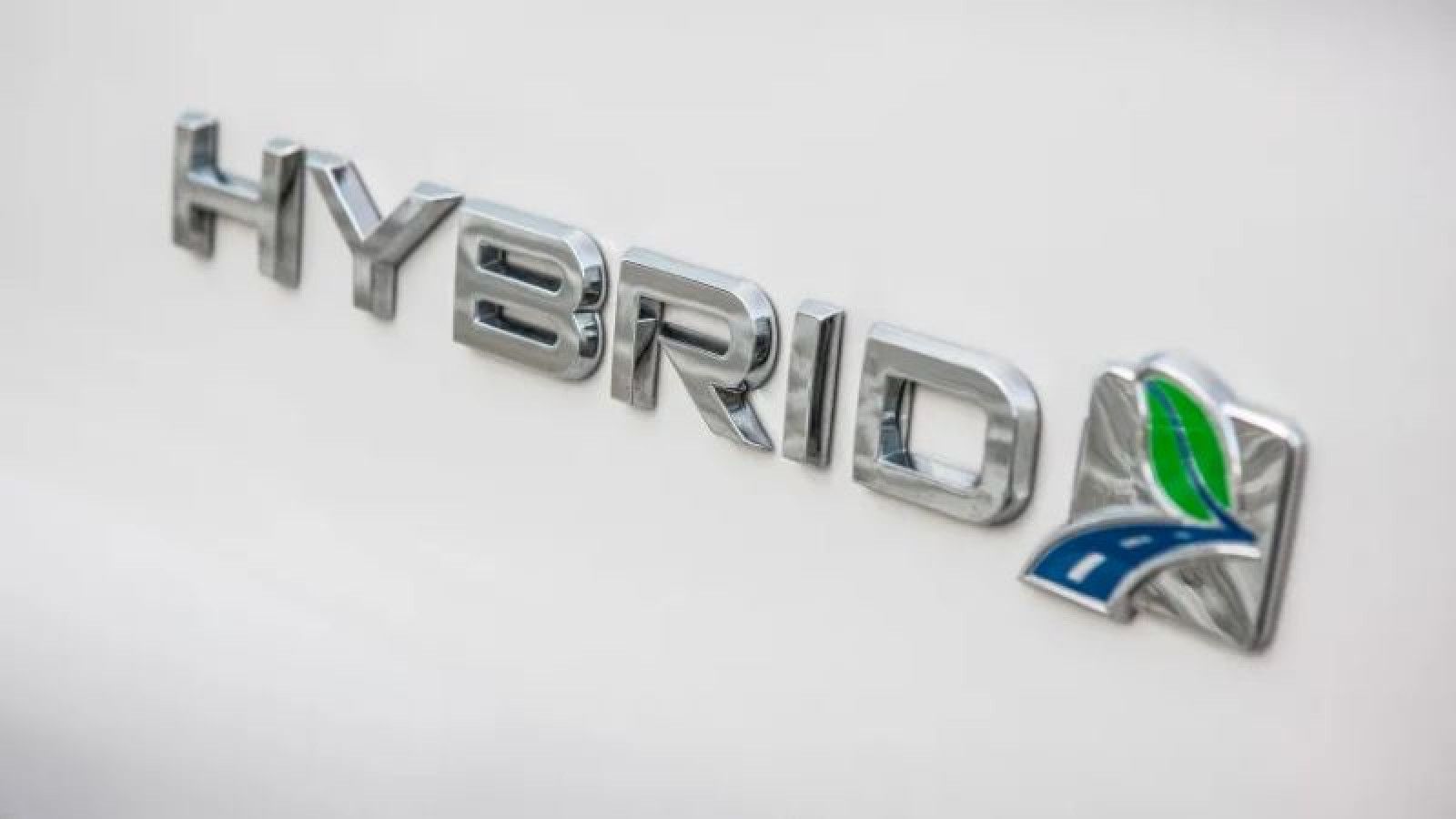 Mobil Hybrid: Solusi Ramah Lingkungan dan Hemat Bahan Bakar di Indonesia