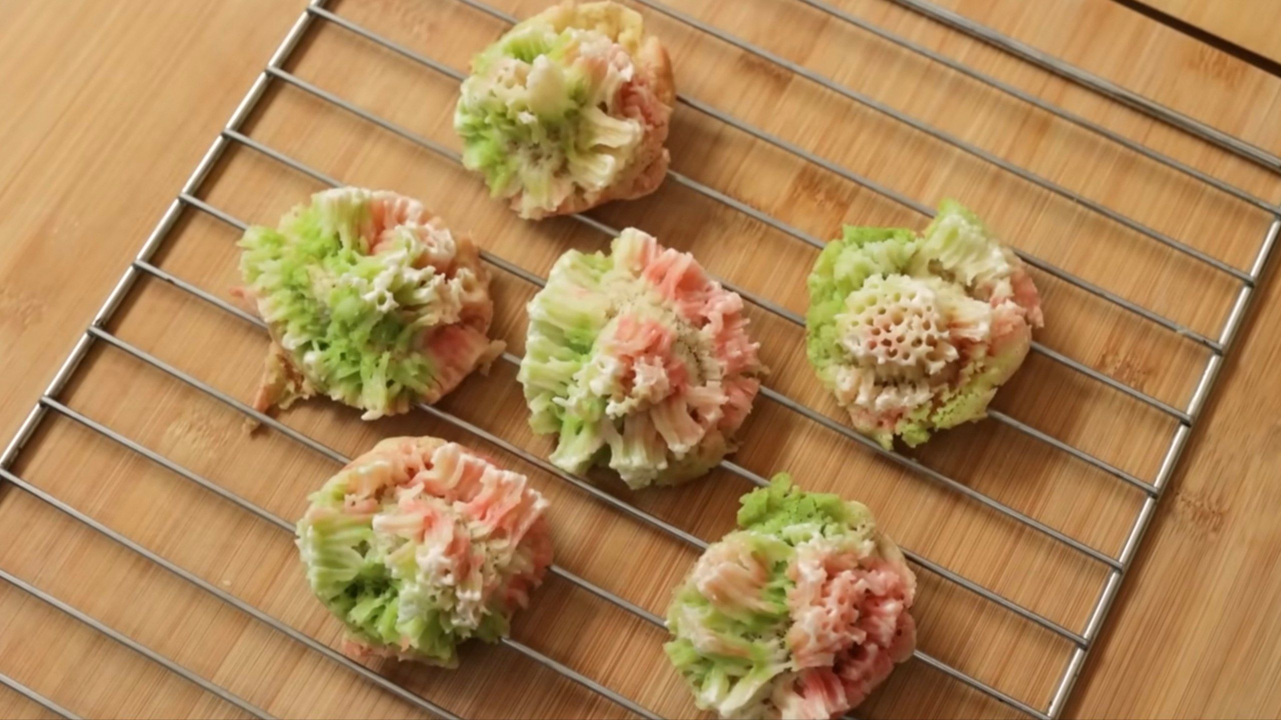 Bikin Nagih! Berikut Resep Kue Carabikang Mekar Cantik yang Enak dan Lembut