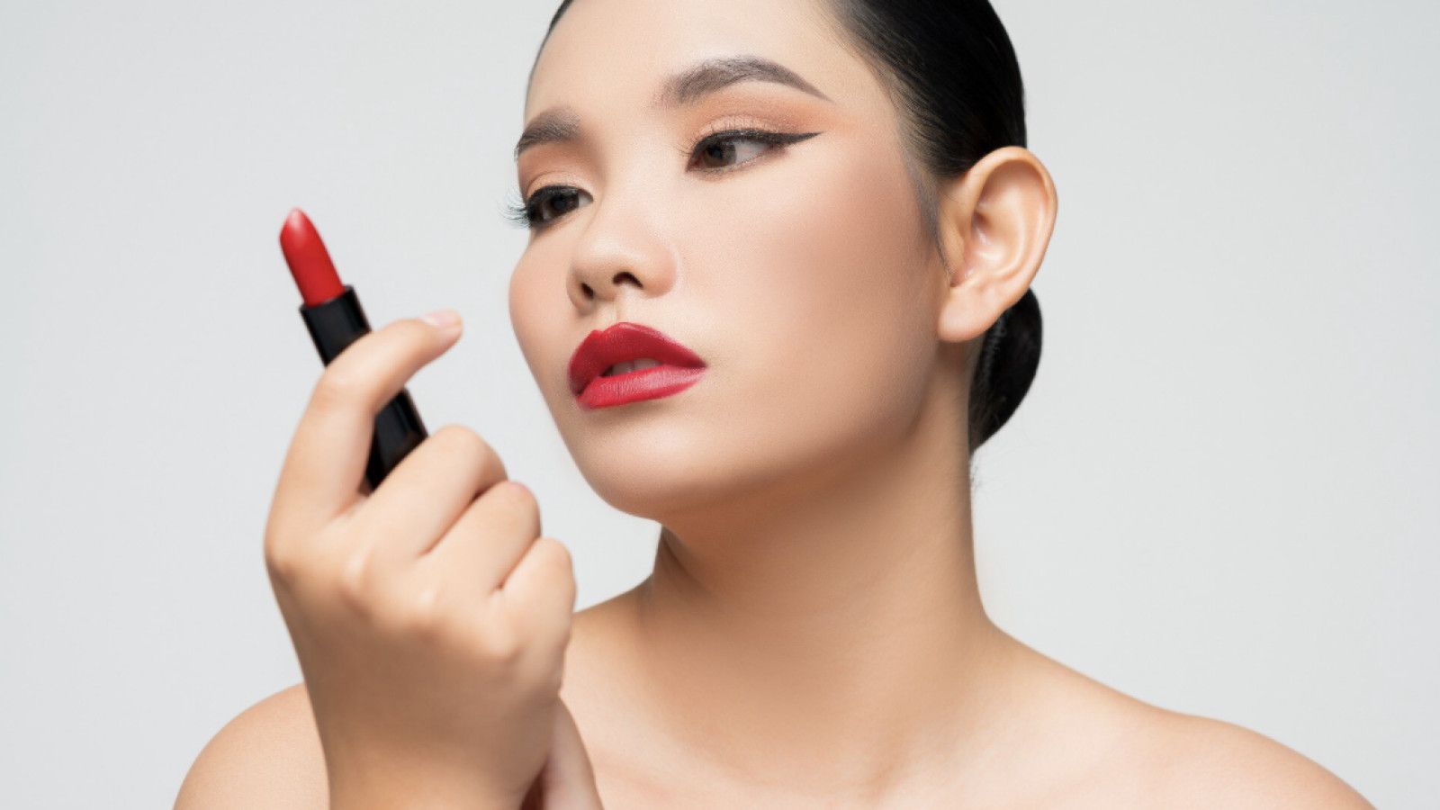 Panduan Memilih Lipstik Nude untuk Kulit Sawo Matang