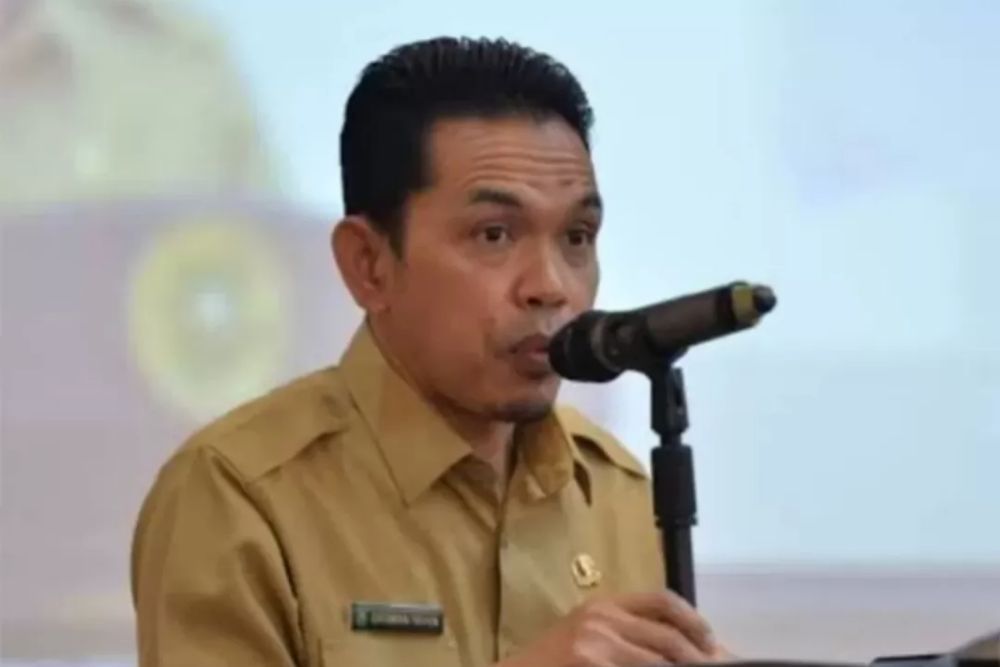 Kadisdik Riau Dorong Lulusan Sarjana Tingkatkan Kualitas SDM dan Jangan Gengsi Cari Kerja