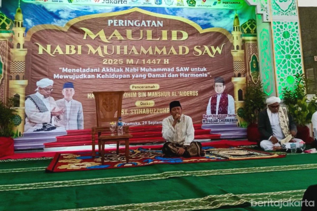 Bupati Kepulauan Seribu Ajak Warga Teladani Akhlak Nabi dan Pererat Toleransi