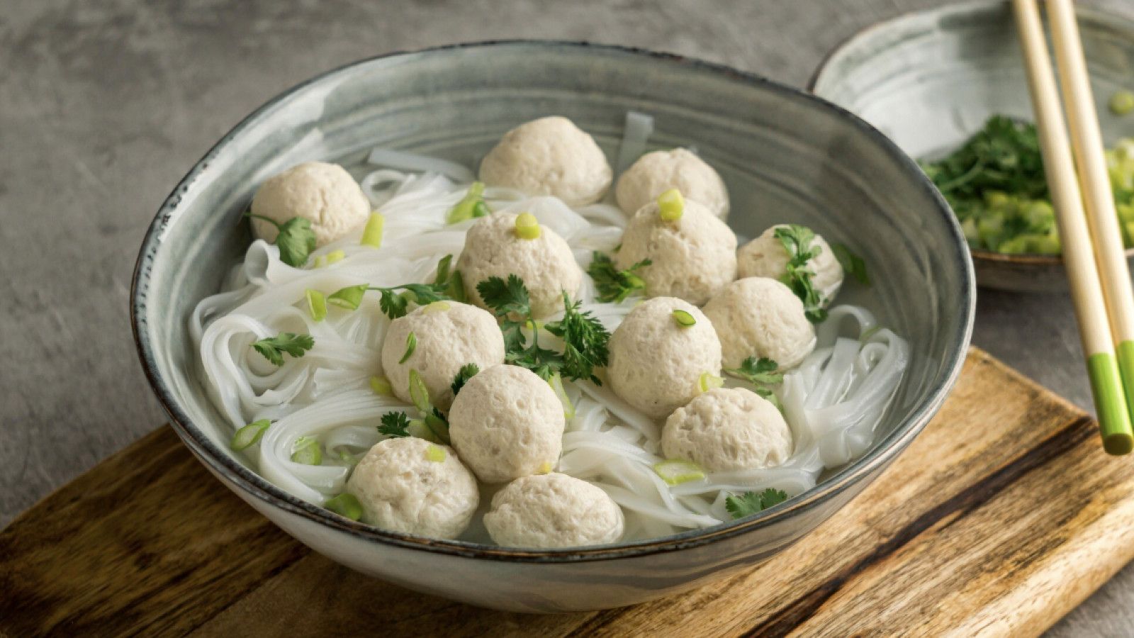 Resep Bakso Sapi Kenyal dengan Kuah Gurih yang Menggoda Selera