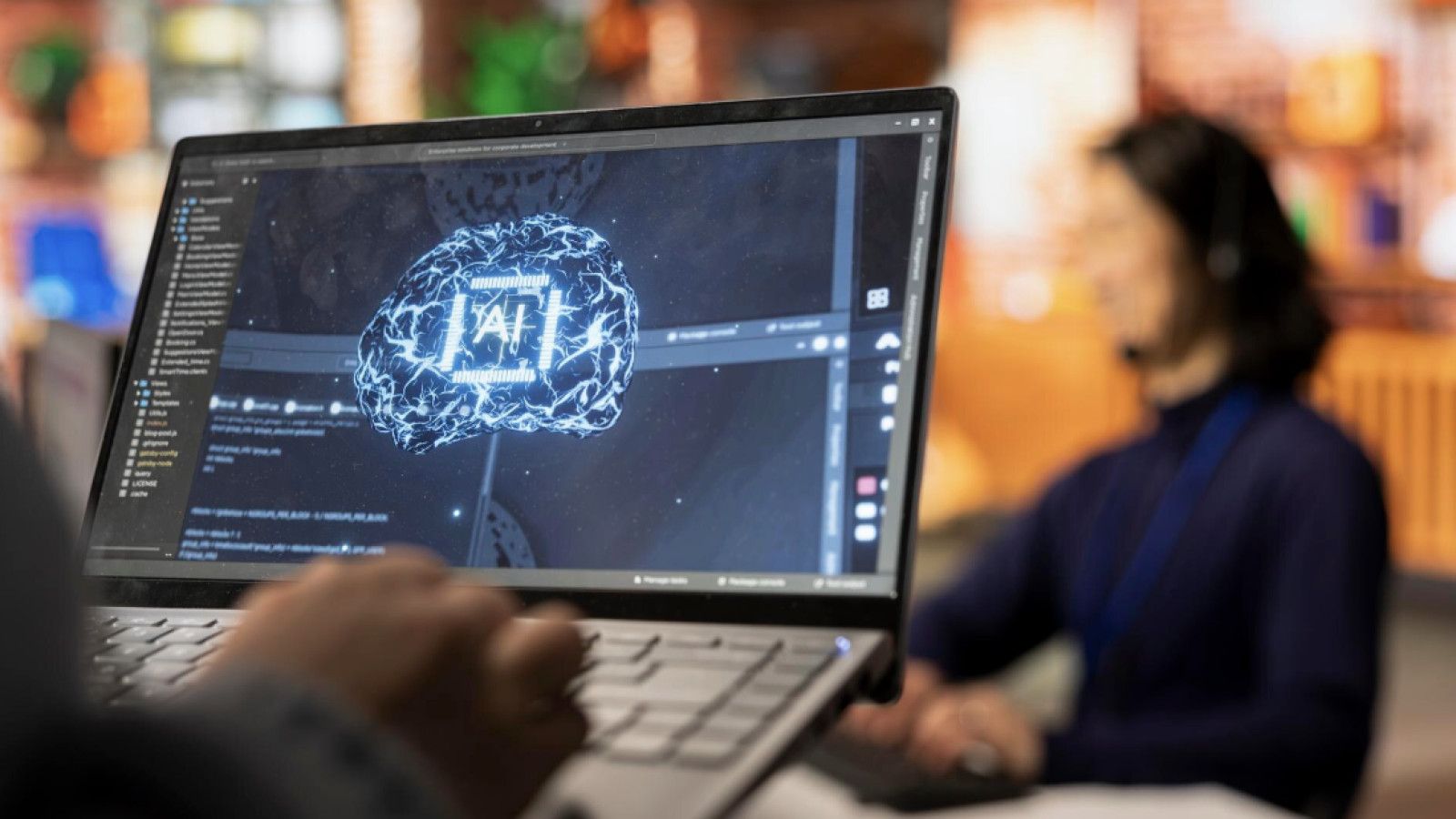 Perbandingan antara Alat Pembuat Video Berbasis AI: Gratis vs Berbayar