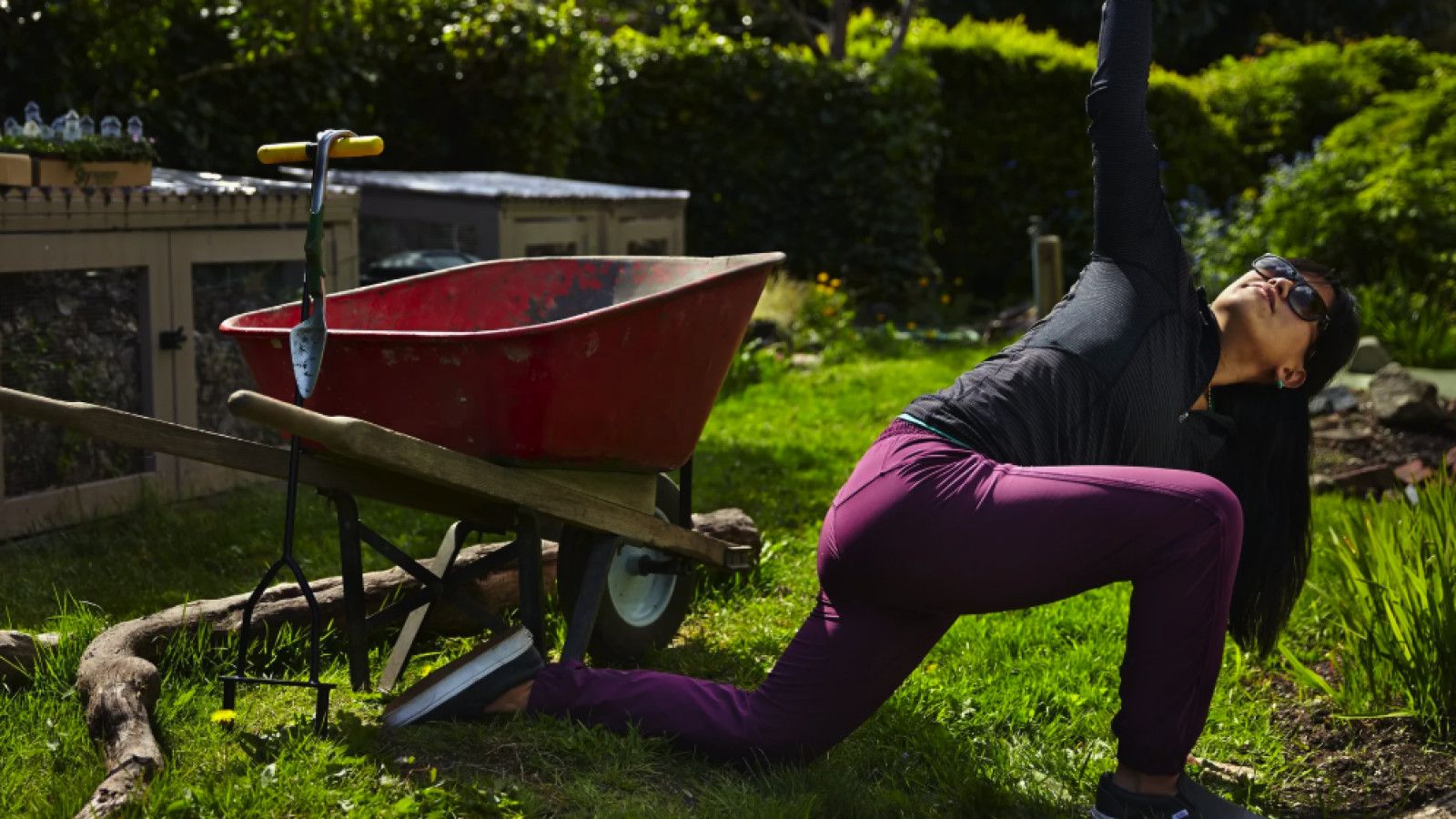 Manfaat dan Panduan Gardening Workout: Menggabungkan Berkebun dan Olahraga
