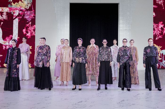 Benang Jarum Bawa Sentuhan Mewah di Fashion Nation 2025