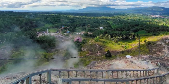 Bukit Kasih, Wisata Bukti Toleransi Memukau dari Kawangkoan