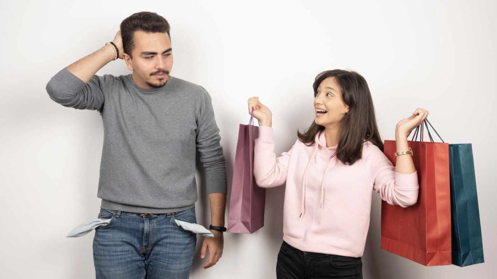Fenomena Gaya Hidup Konsumtif di Era Diskon