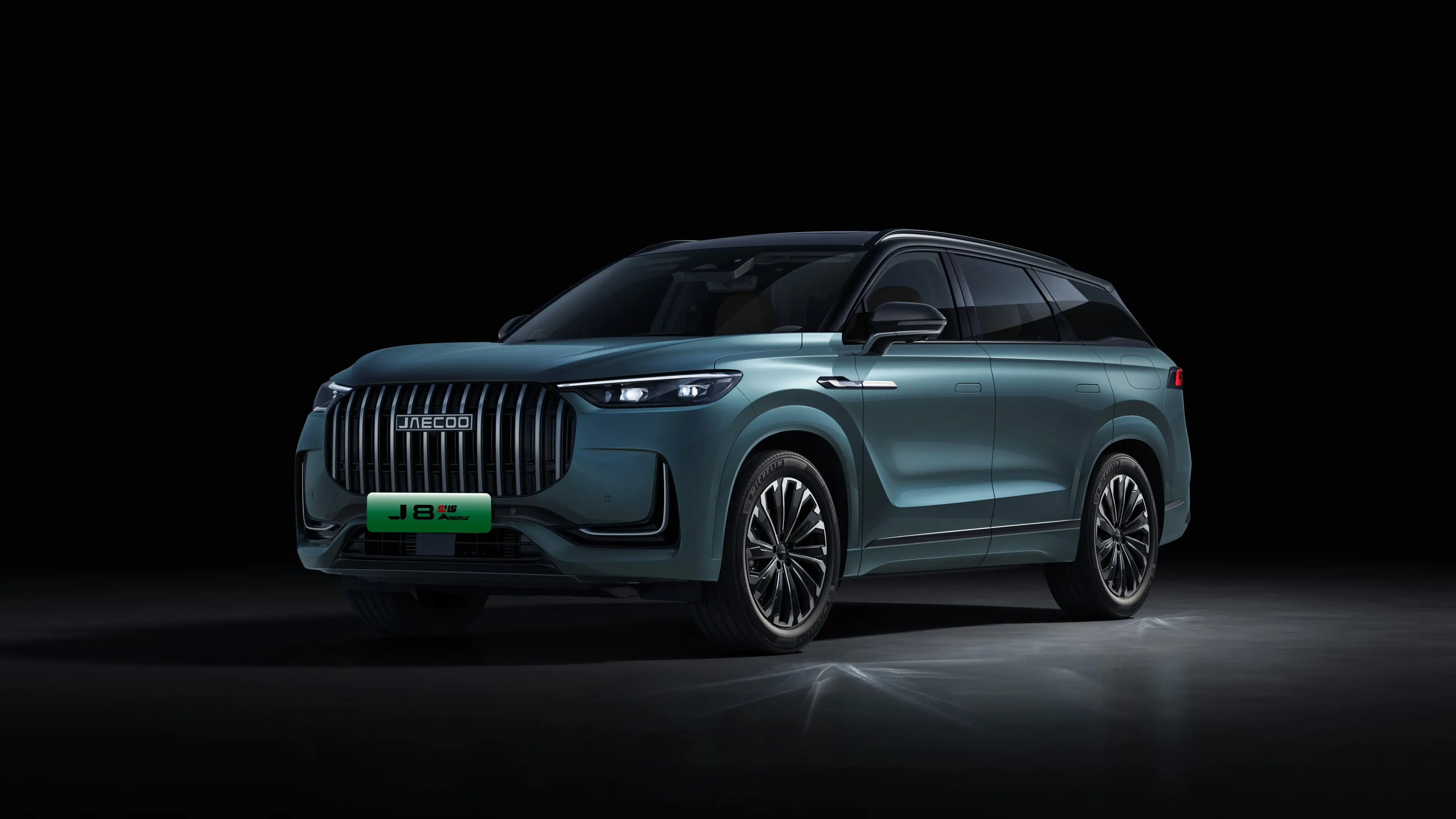 Harga Jaecoo J8 ARDIS SHS Resmi Diumumkan, Cuma Rp818 Jutaan Bisa Jalan 1.600 Km!