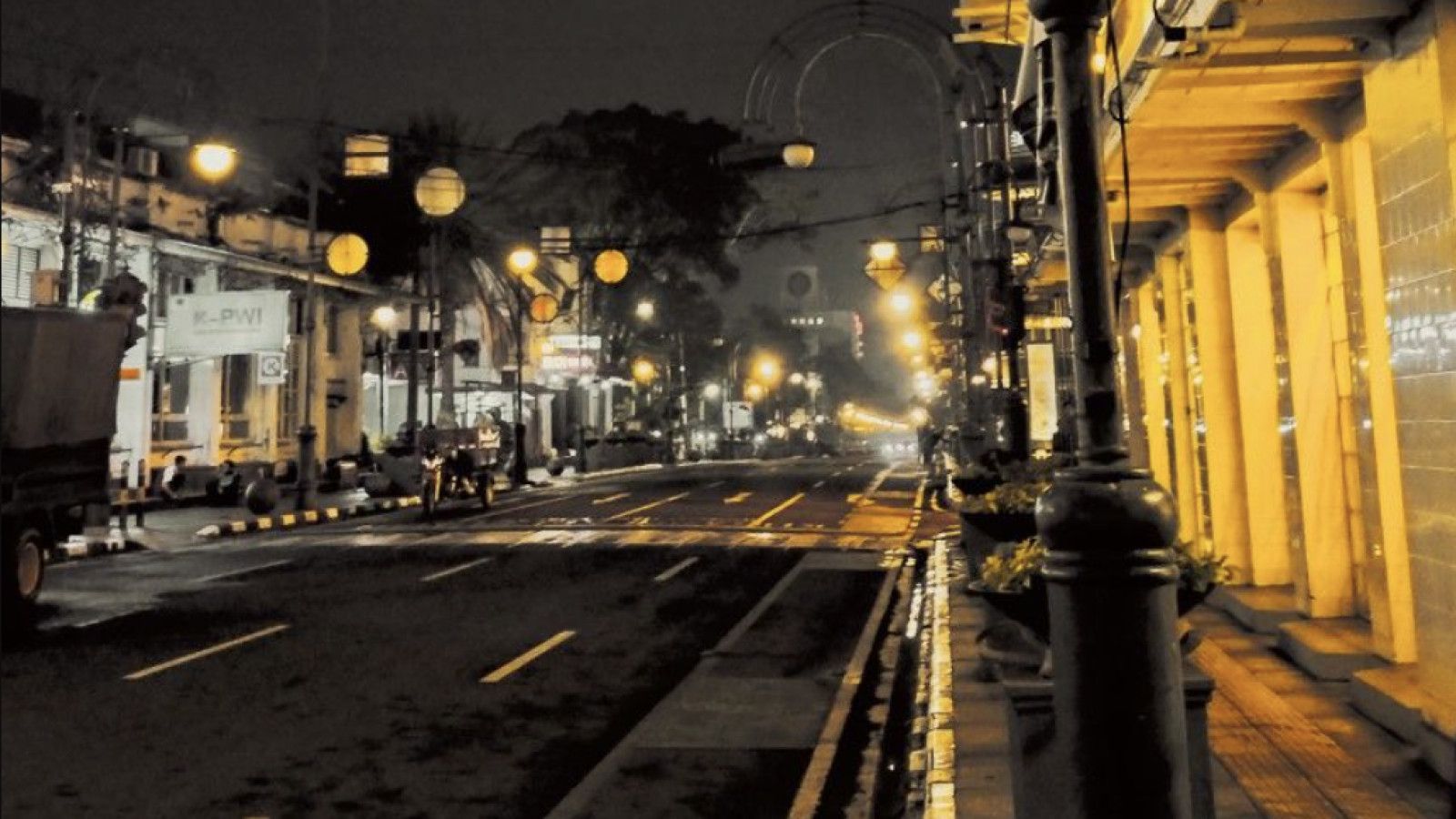Keindahan dan Keunikan Bandung: Paris van Java