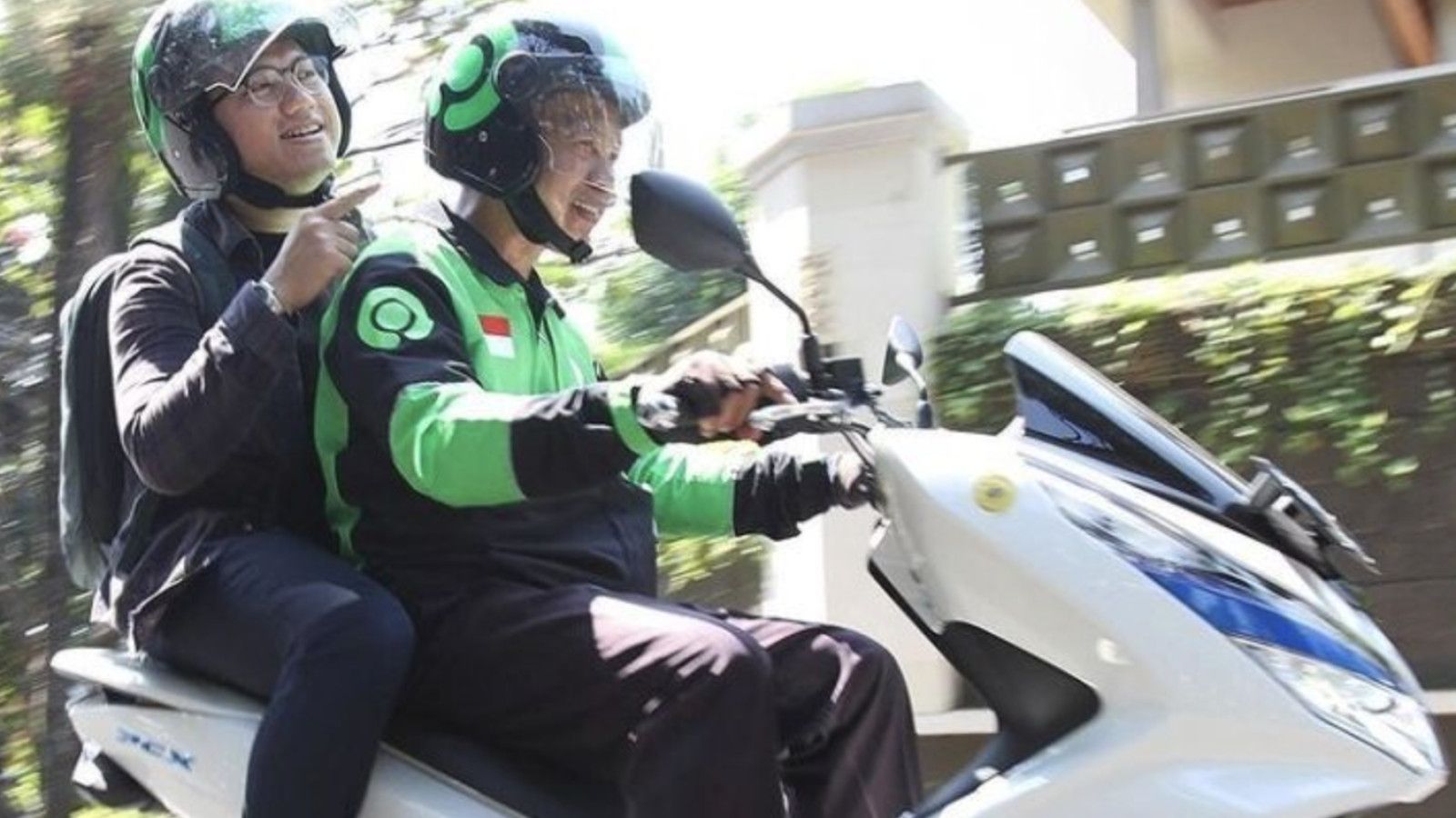 Transformasi Transportasi di Indonesia: Dari Ojek Tradisional ke Ojek Online