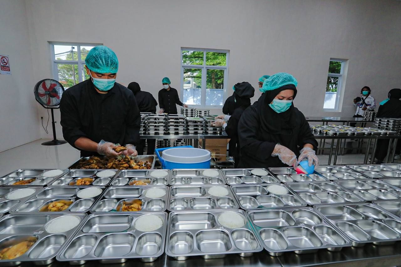 Pemkot Bandung Pastikan Program Makan Bergizi Gratis Berjalan Sehat dan Aman